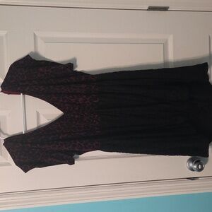 Torrid Red and Black Patterned long top